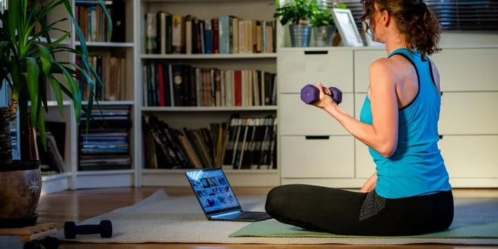 Best Protein Powder for Weight Loss Women: Whey vs Plant-Based Compared