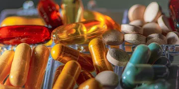 Fish Oil vs Krill Oil (2026): Which Is Better for Omega-3?