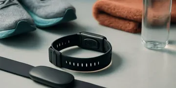 Fitbit Charge 6 Review: A Useful Fitness Band, Not a Medical Heart Monitor
