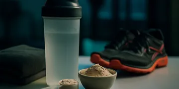 Protein Timing After Evening Workouts: What Matters Most?