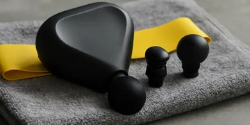 Theragun Mini 2 Review: Travel-Friendly Percussion Tool or Pricey Warm-Up Gadget?